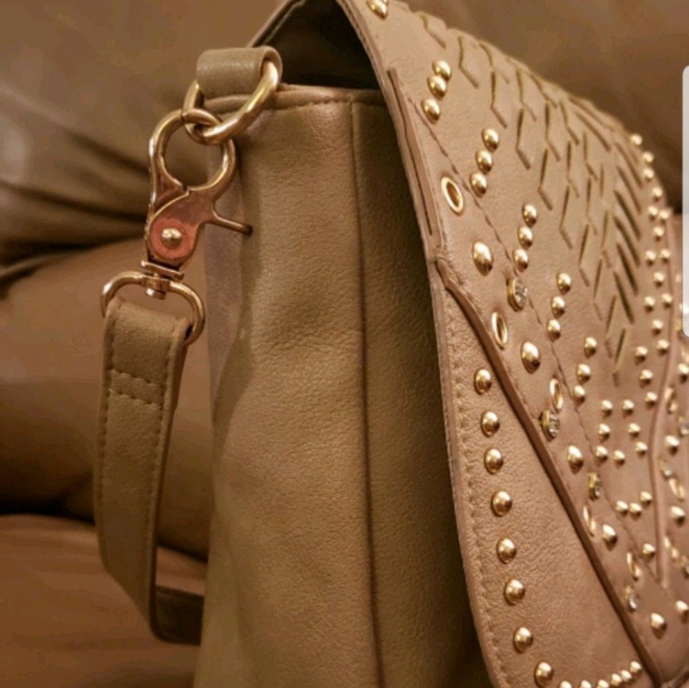 Purse - Picture 3 of 5